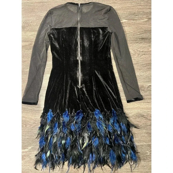 Tahari Women's Swanky Velvet Feather Party Dress Size 4 - Picture 2 of 9